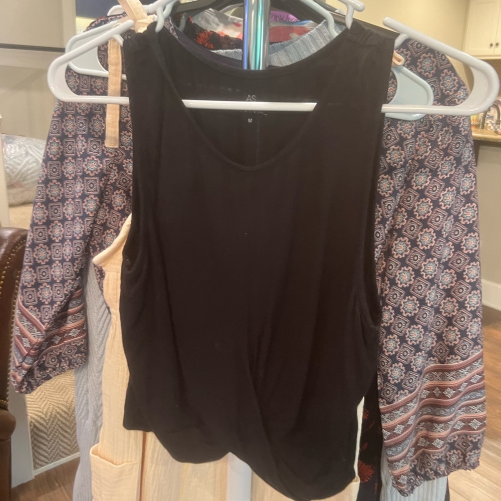 Fitted Black and Gray Tank Top